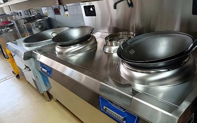 酒店廚房設(shè)備的選擇與配置原則