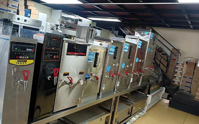 高校食堂廚具升級記：安全與效率并重